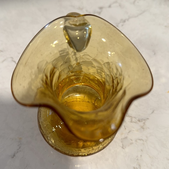 Amber crackle glass bud vase - Picture 5 of 6